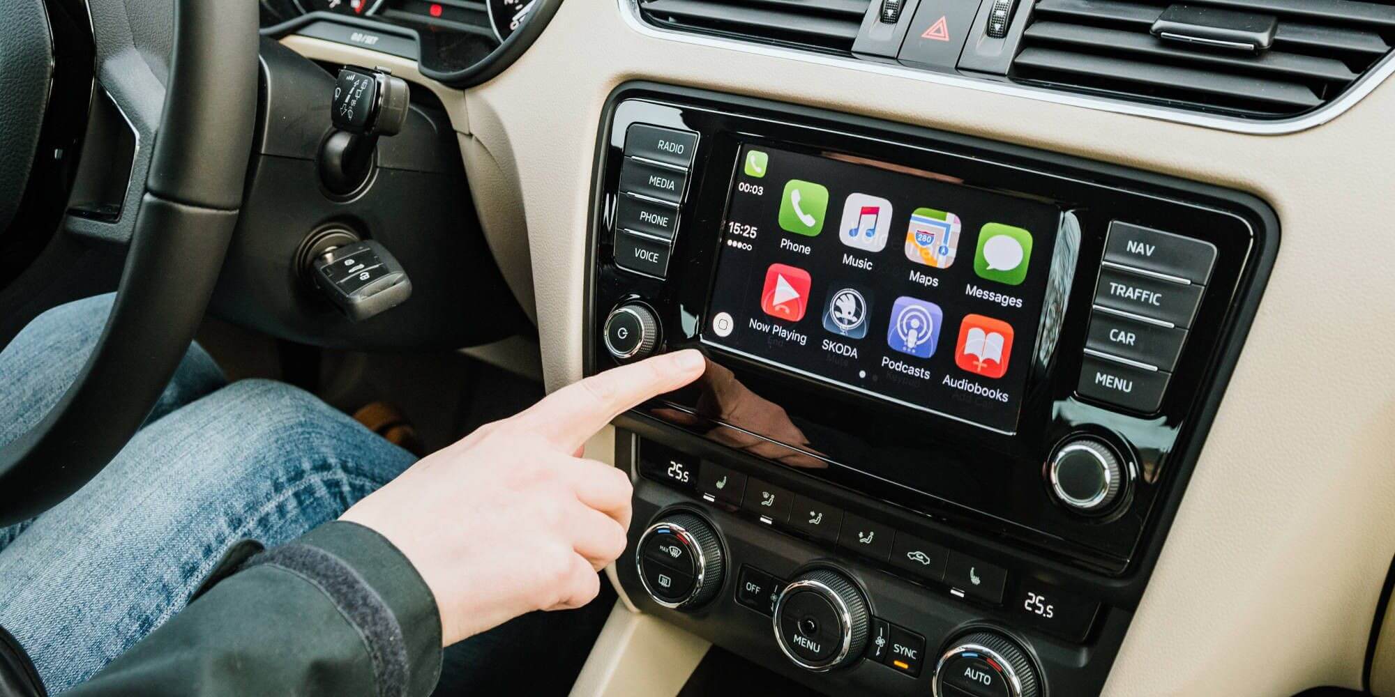 how-to-hide-an-application-on-apple-carplay-merge-screens