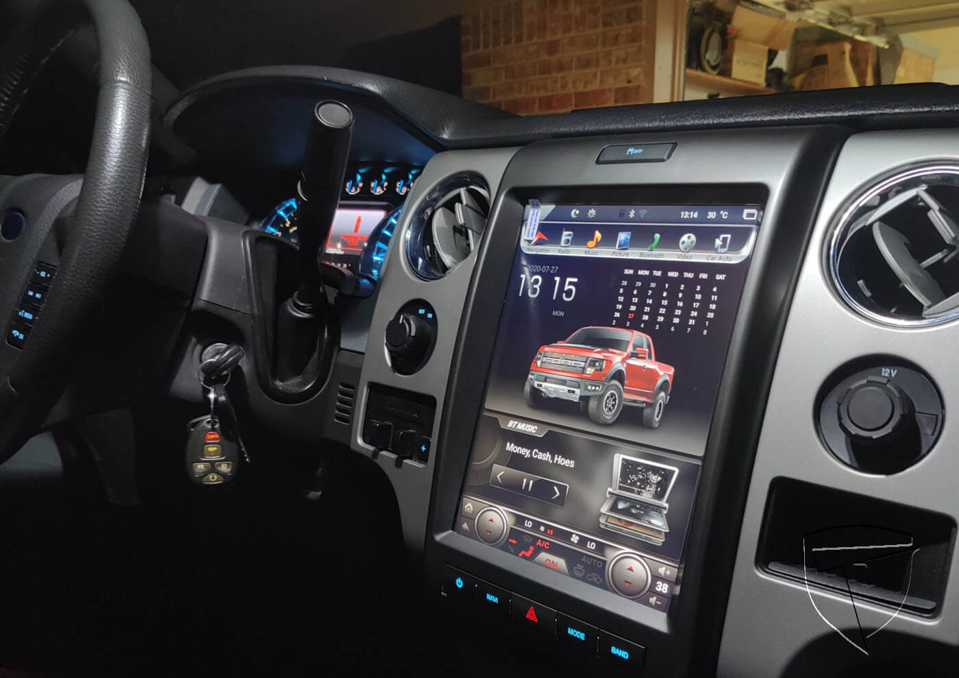 Tesla-style Carplay Screen