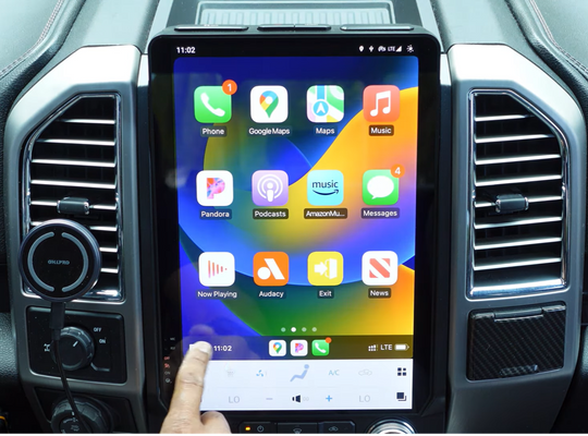 Ford F450 Tesla-style Carplay Screen