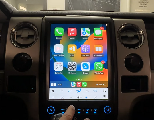 Ford F450 Tesla-style Carplay Screen