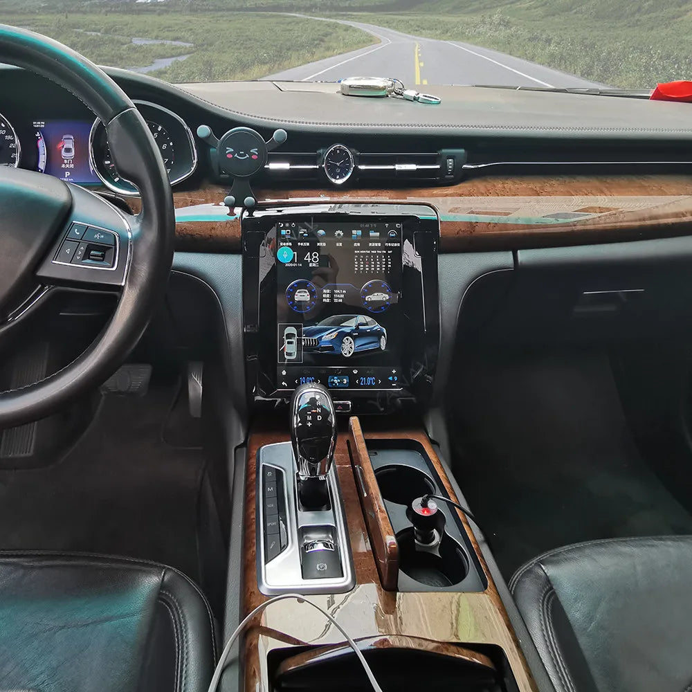Maserati Quattroporte 2004-2019 | Tesla-style Apple Carplay Screen