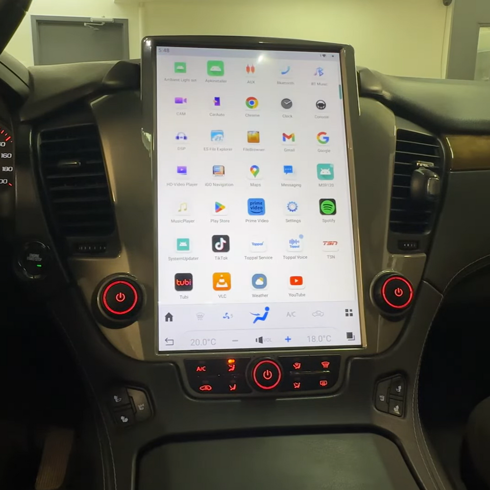 Chevrolet Tahoe Tesla-style Carplay Screen