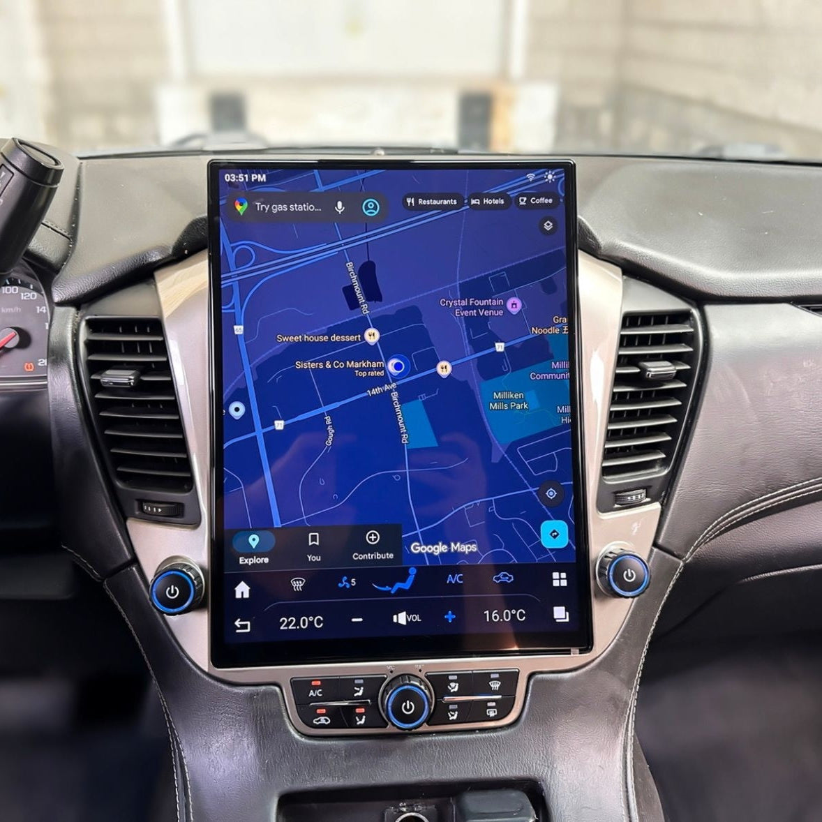 Chevrolet Suburban Tesla Screen