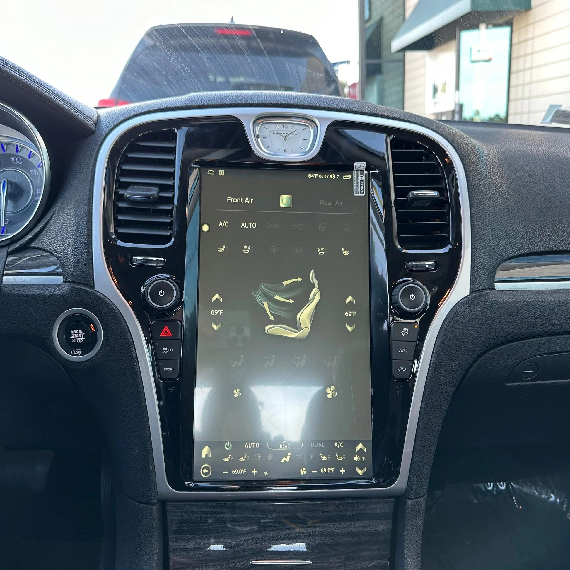 Chrysler 300 Tesla Screen