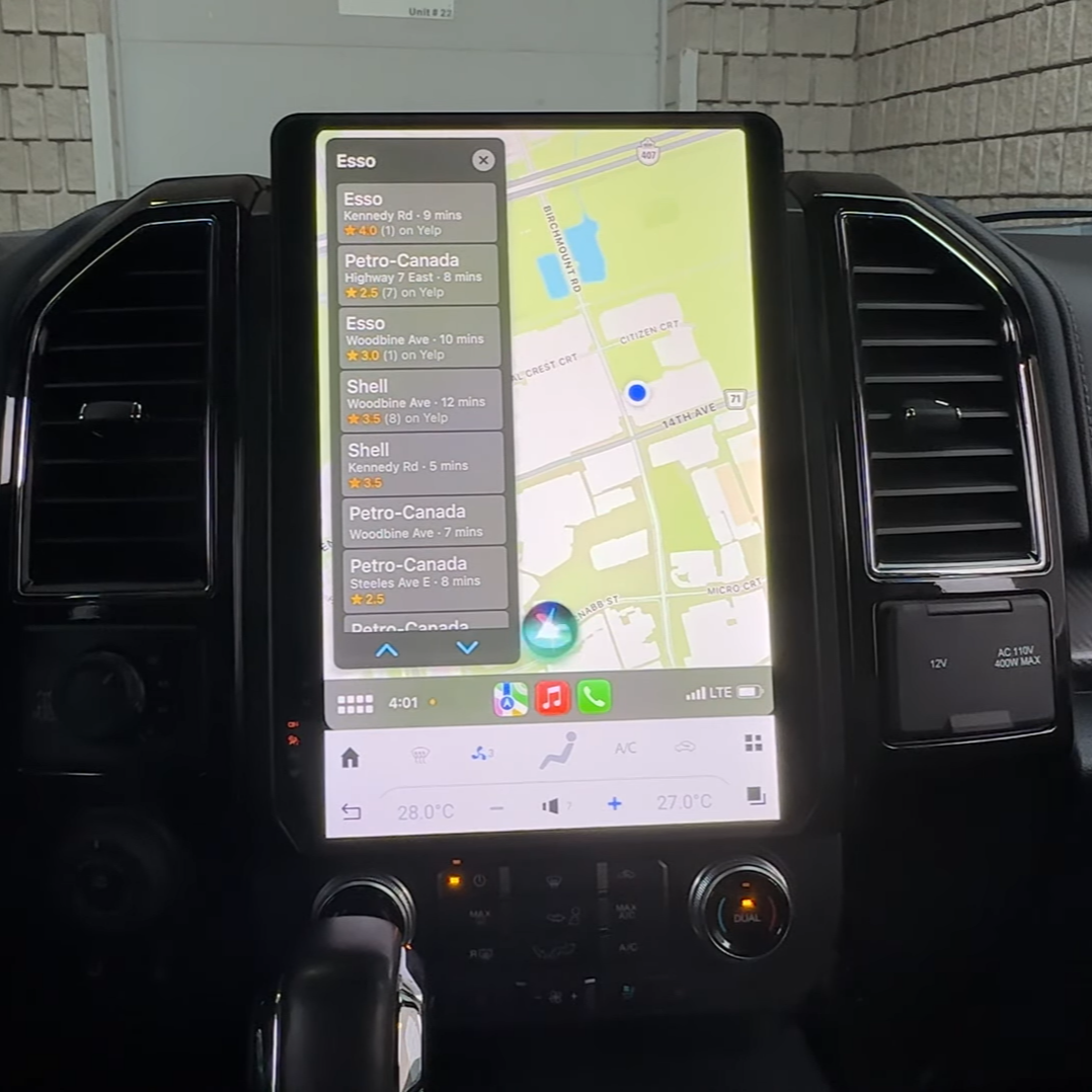 Ford F450 Tesla-style Carplay Screen