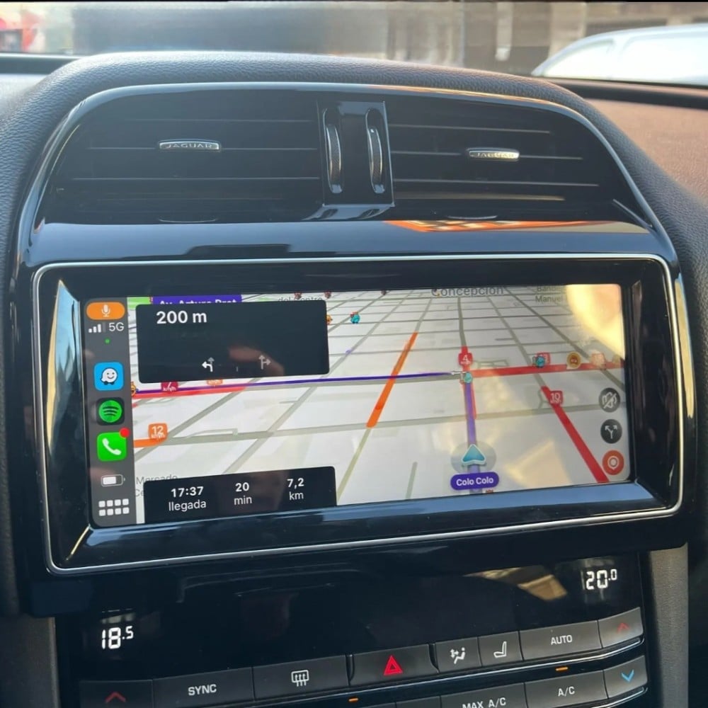 Jaguar F-pace Apple Carplay & Android Auto Screen 