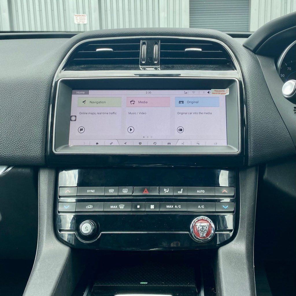 Jaguar F-Pace | HQ Apple Carplay Screen – Merge Screens