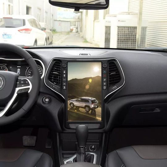 Jeep Cherokee Tesla-style Screen