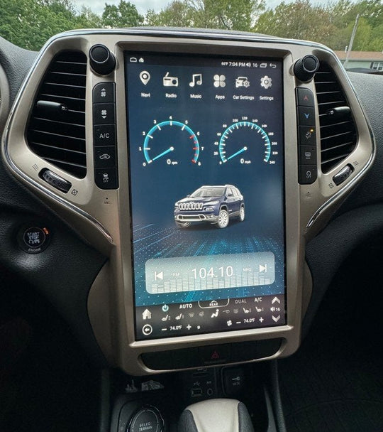 Jeep Cherokee Tesla-style Screen