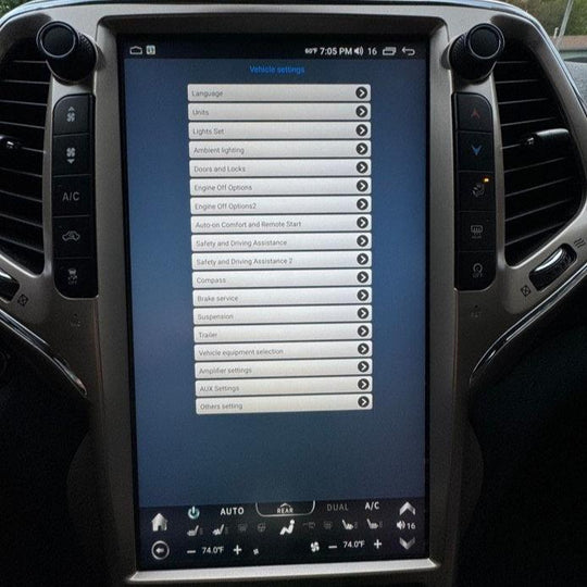 Jeep Cherokee Tesla-style Screen