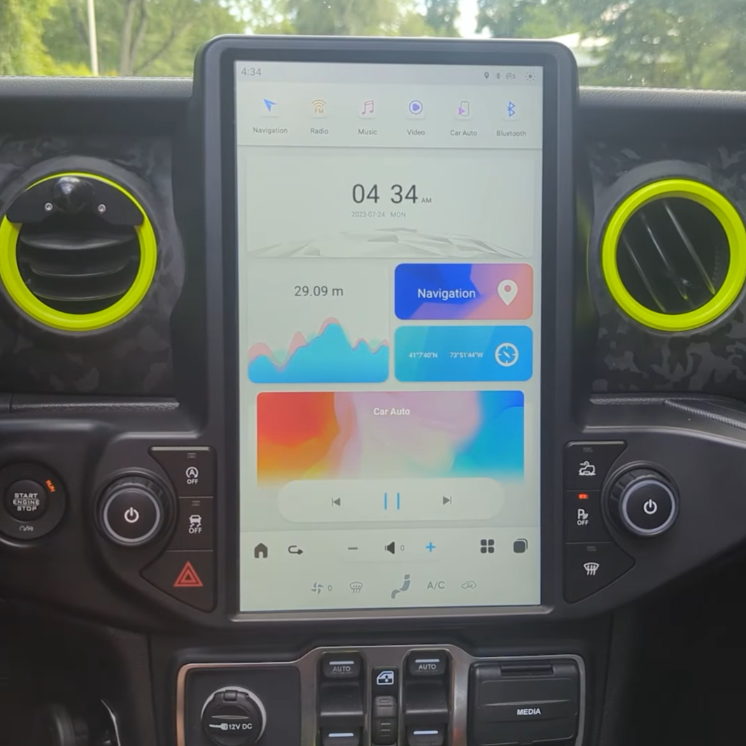 Jeep Wrangler Tesla Screen