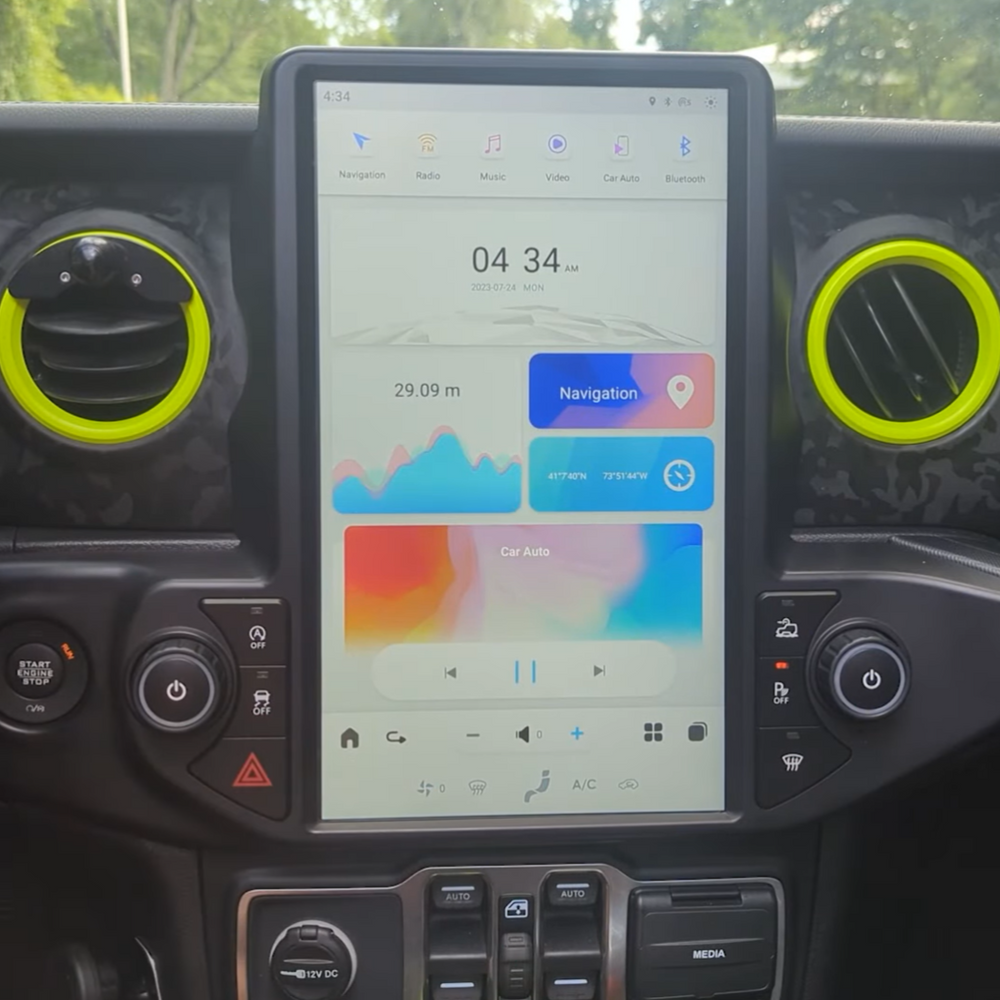 Jeep Wrangler Tesla Screen