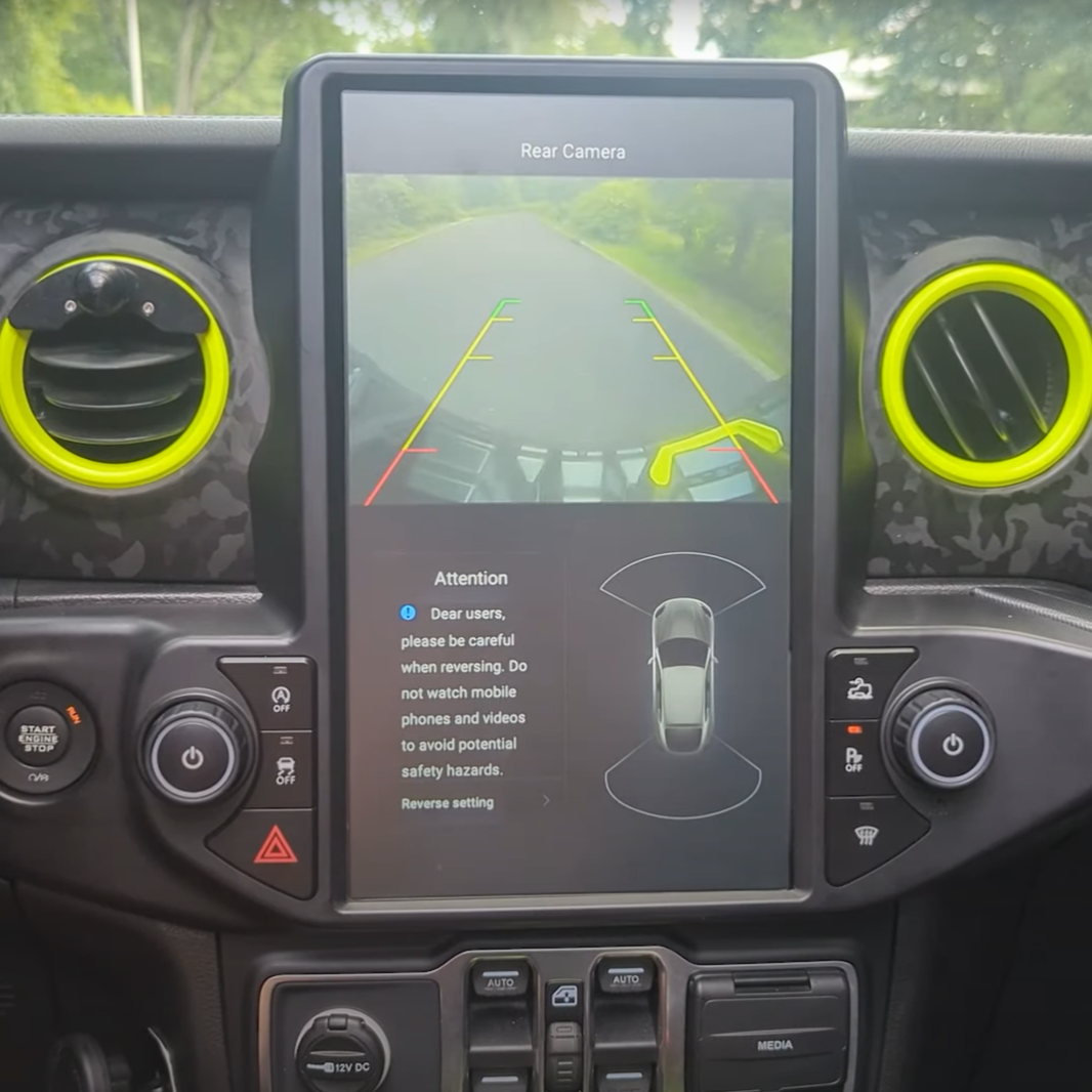 Jeep Wrangler Tesla Screen