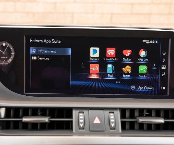 Lexus ES Apple Carplay & Android Auto Screen 