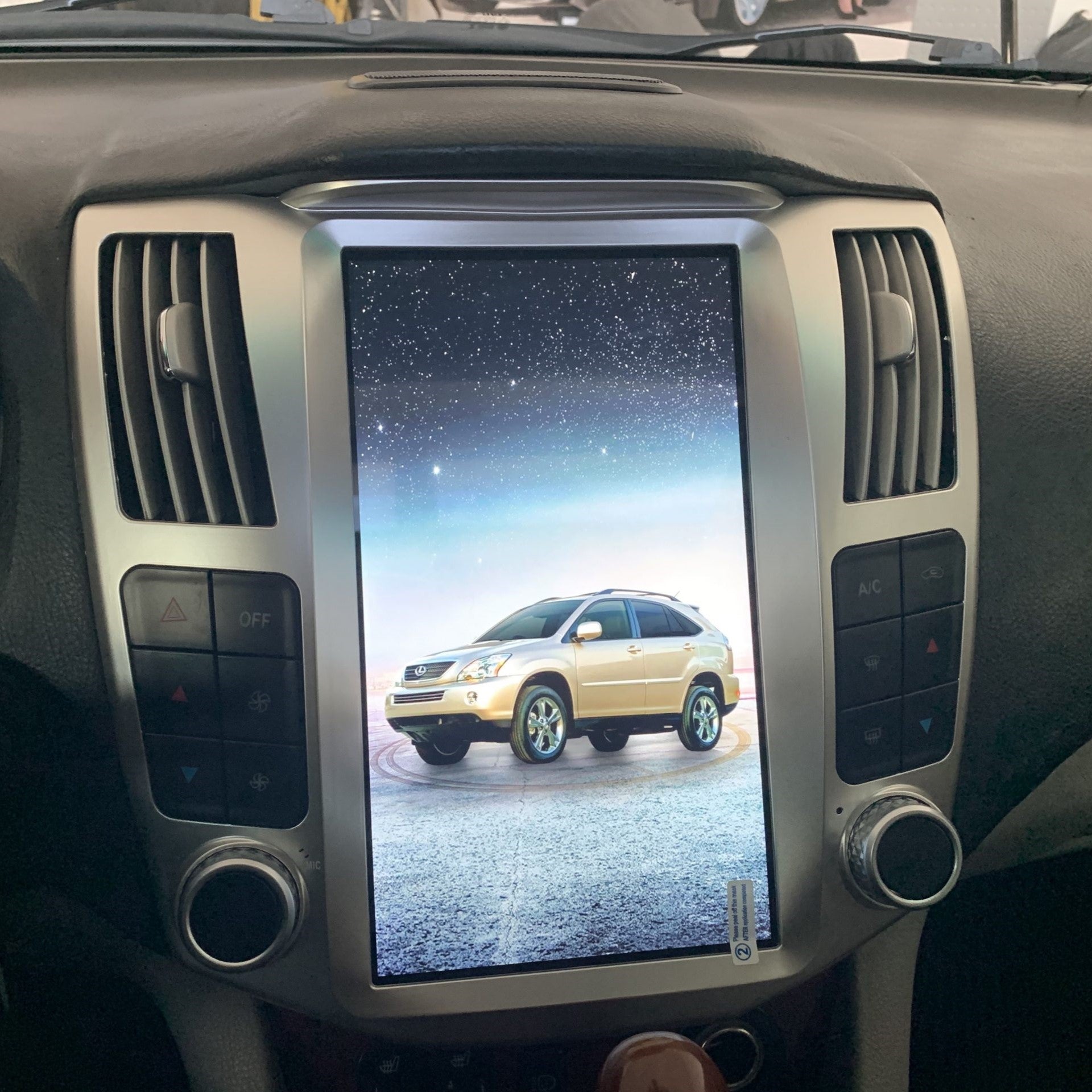 Lexus RX 2003-2010 | Tesla-style Apple Carplay Screen