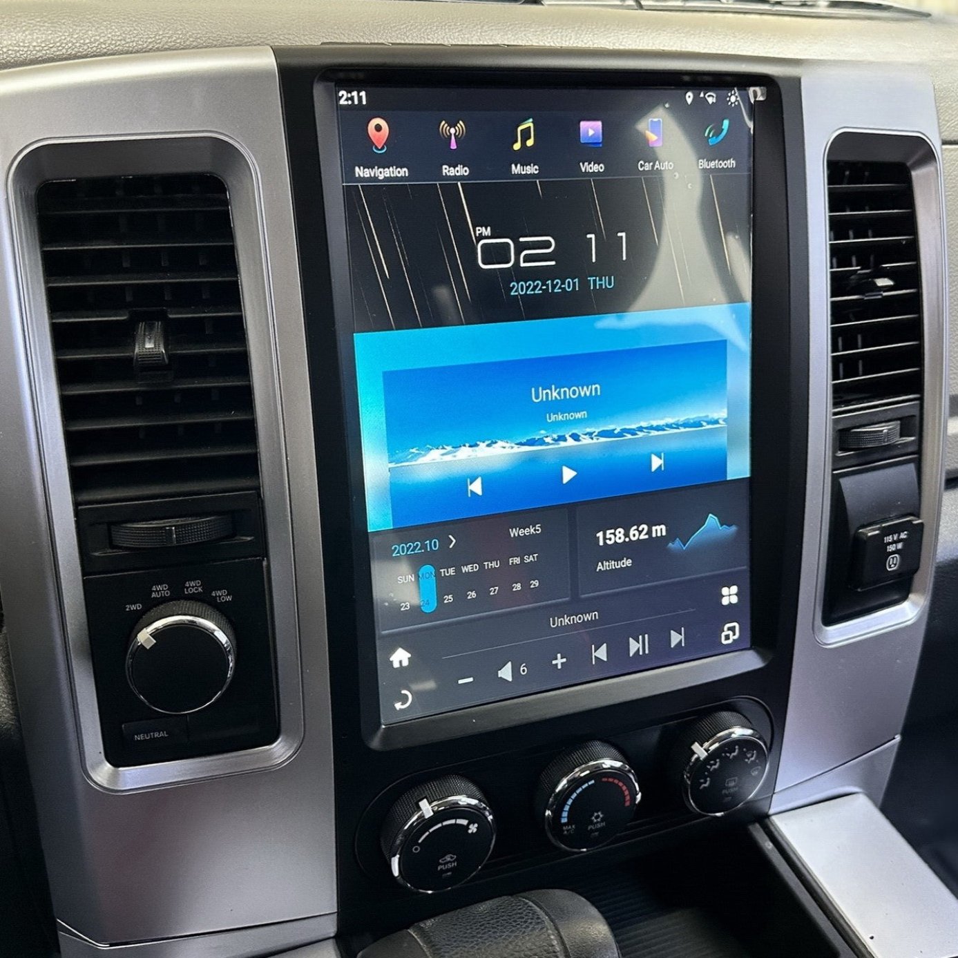 Dodge Ram Tesla-style Screen