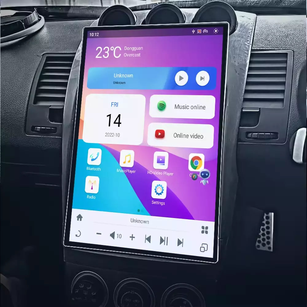 Nissan 350Z Tesla Screen