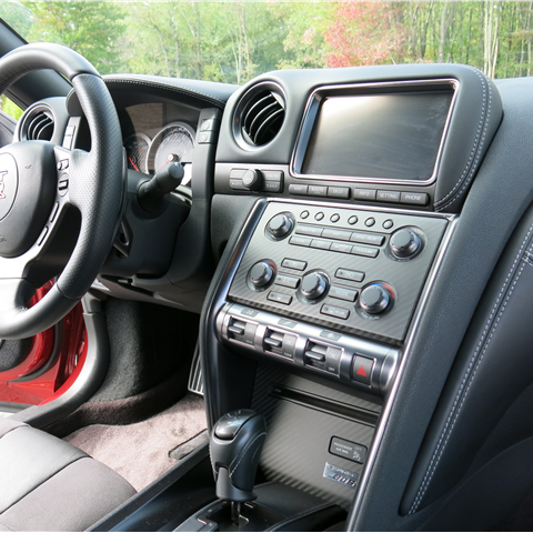 Nissan GT-R Apple Carplay & Android Auto Module