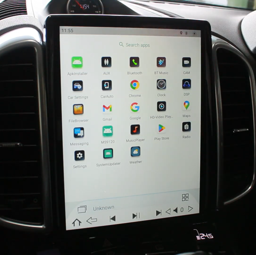 Porsche Cayenne Tesla Screen