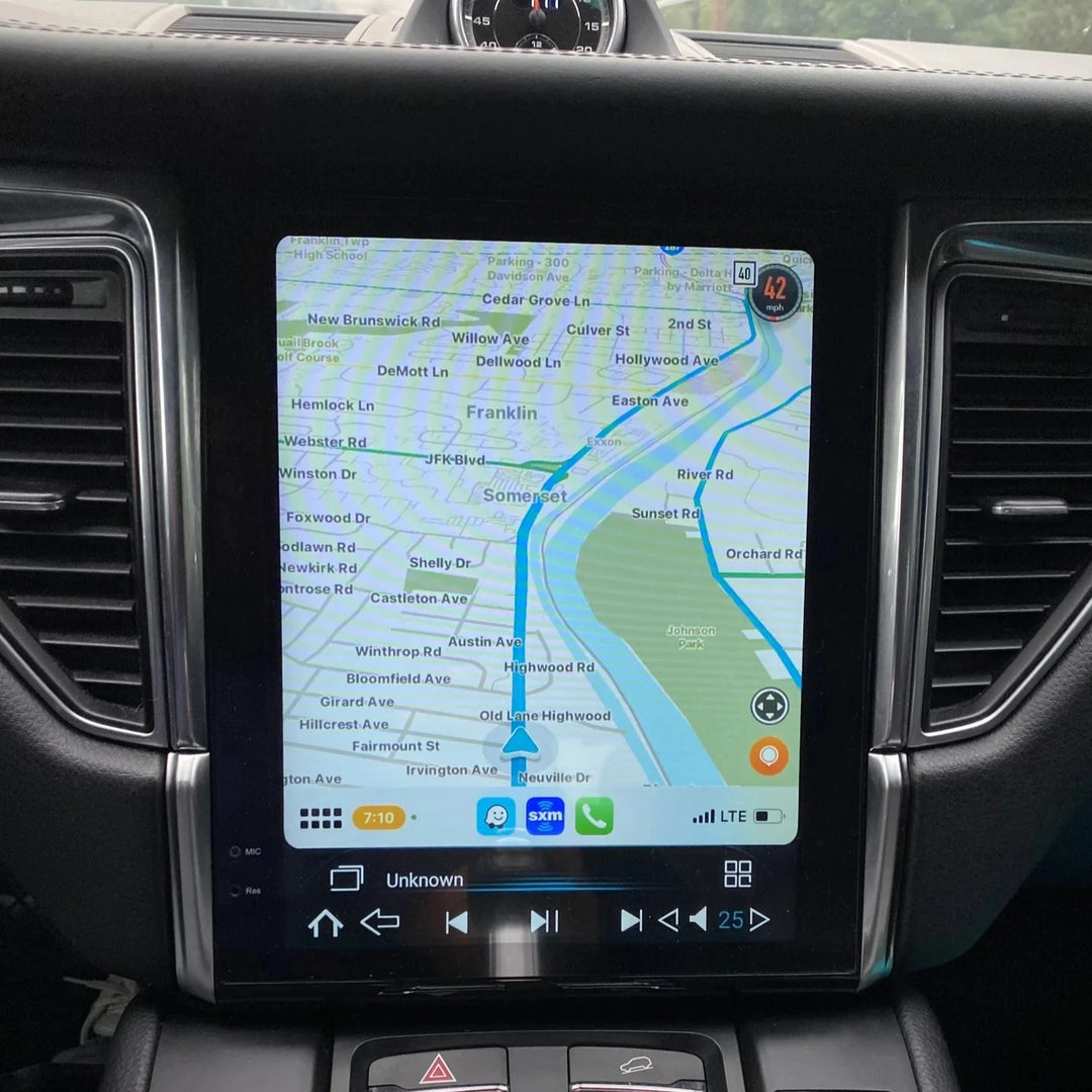 Porsche Macan Tesla Screen