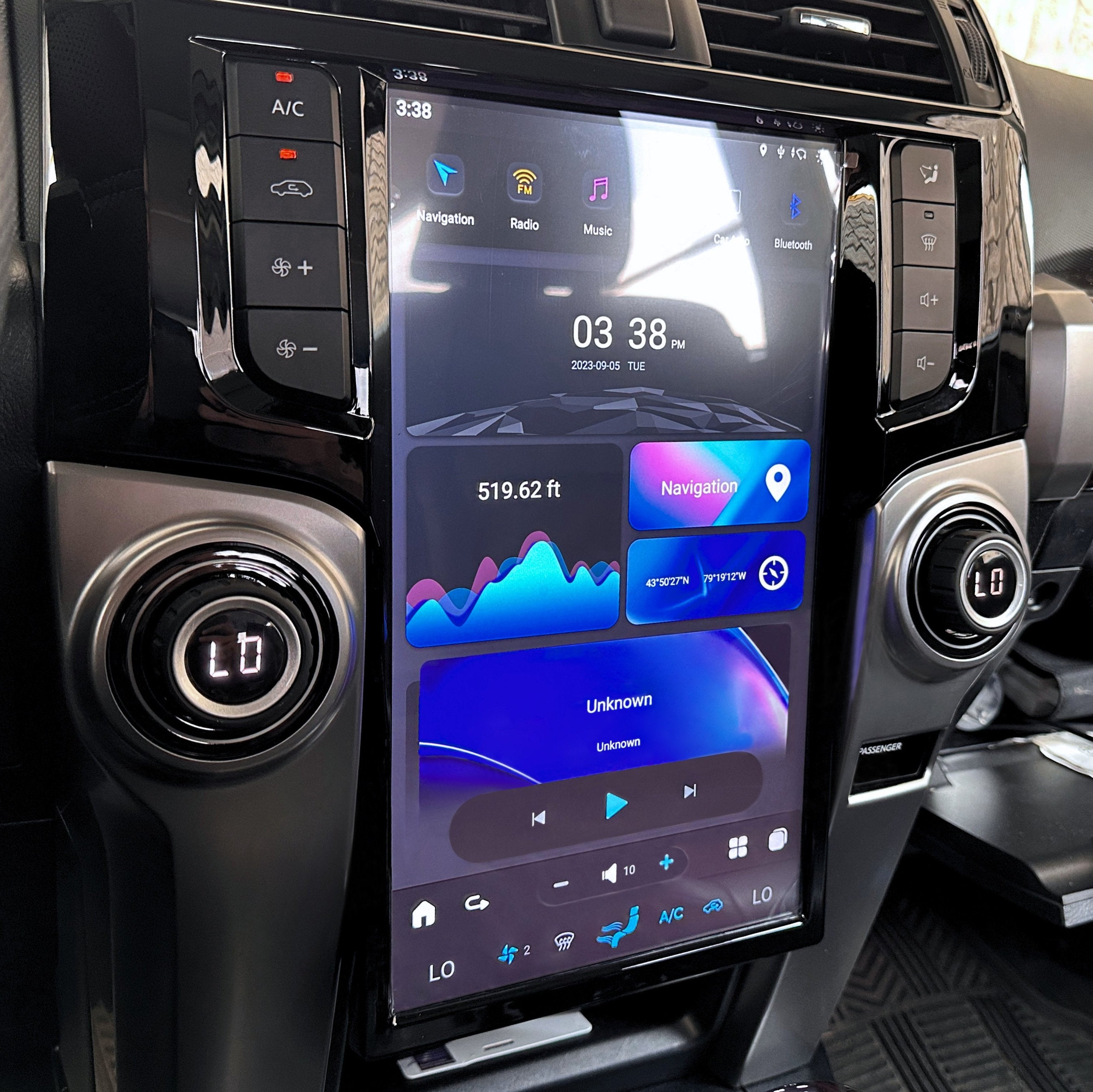 Tesla-style CarPlay Modules for Toyota | Merge Screens