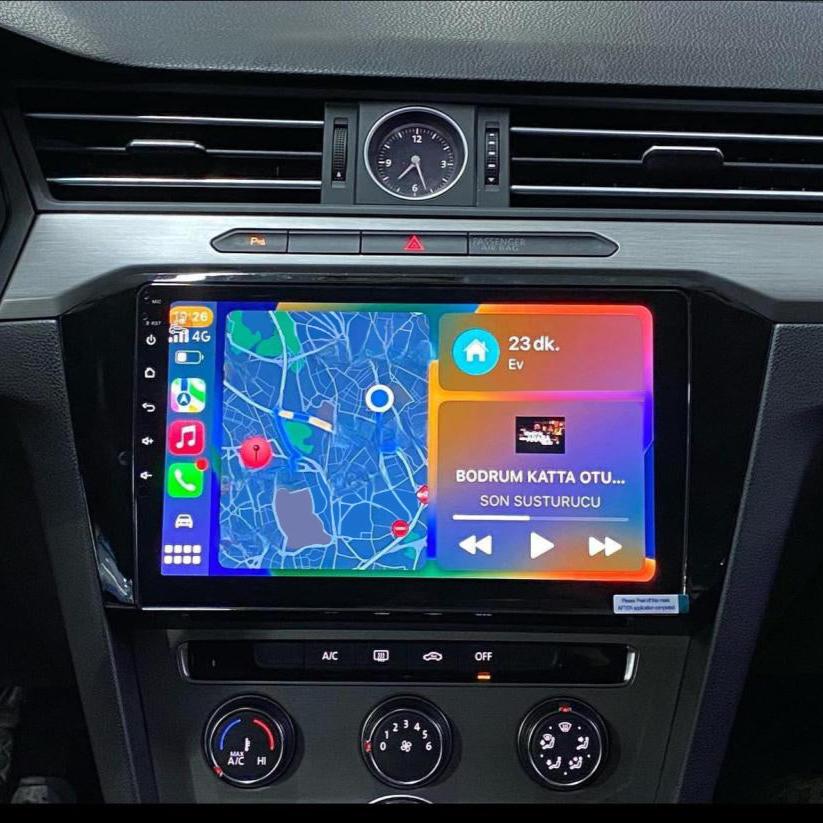 Volkswagen Passat Apple Carplay & Android Auto Screen