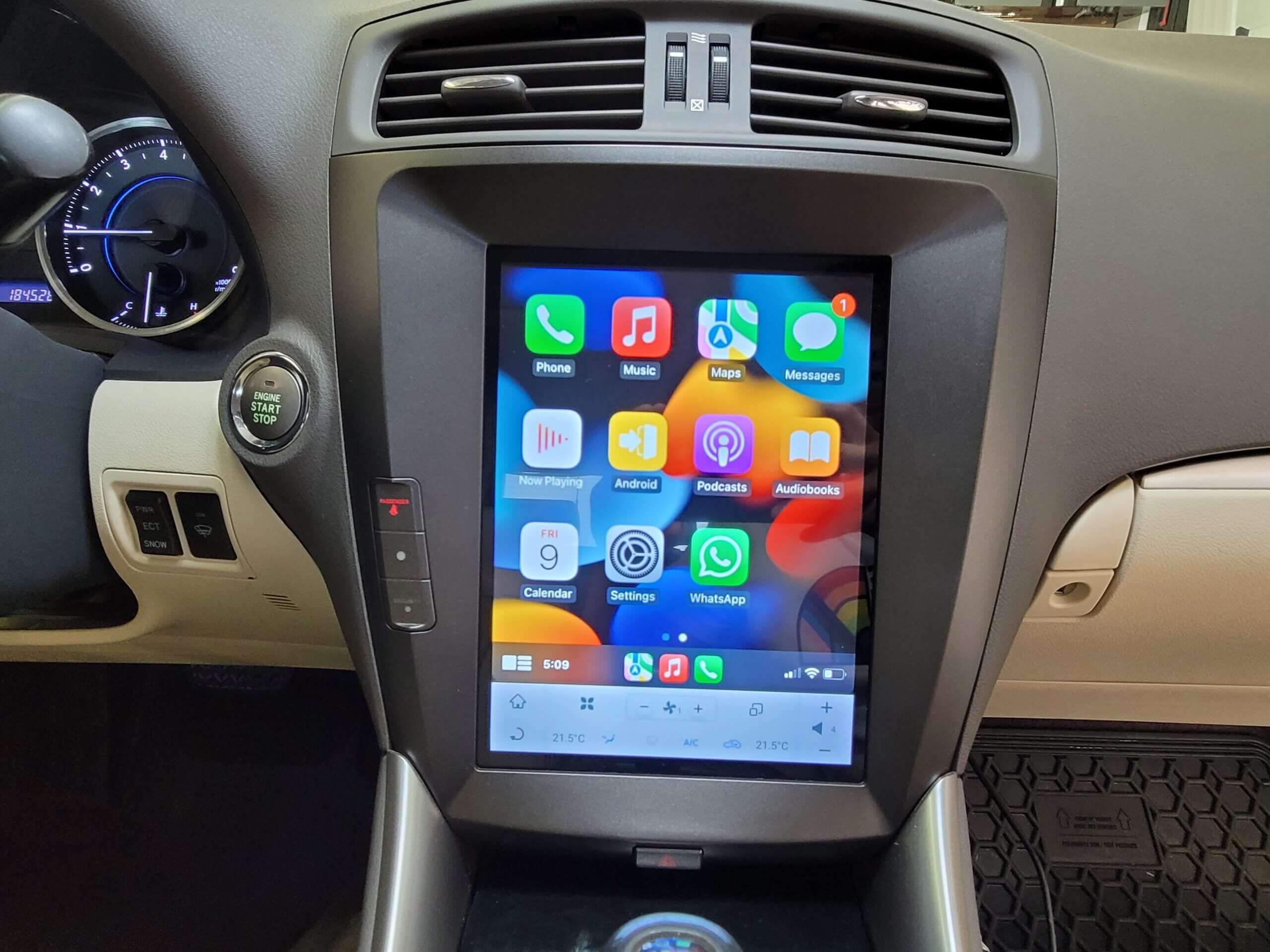 Custom Lexus Screen Lexus Tesla Screens – Merge Screens
