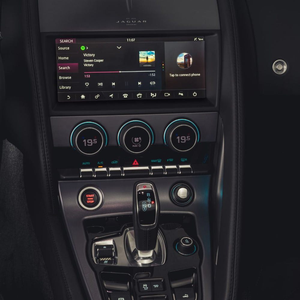 Jaguar F-Type Apple Carplay & Android Auto Screen