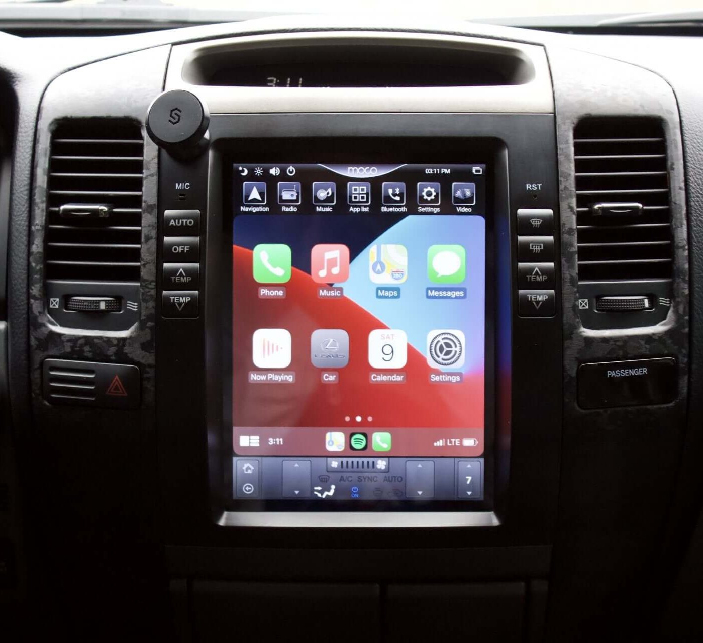 Custom Lexus Screen Tesla-style CarPlay Screens for Lexus | Merge Screens