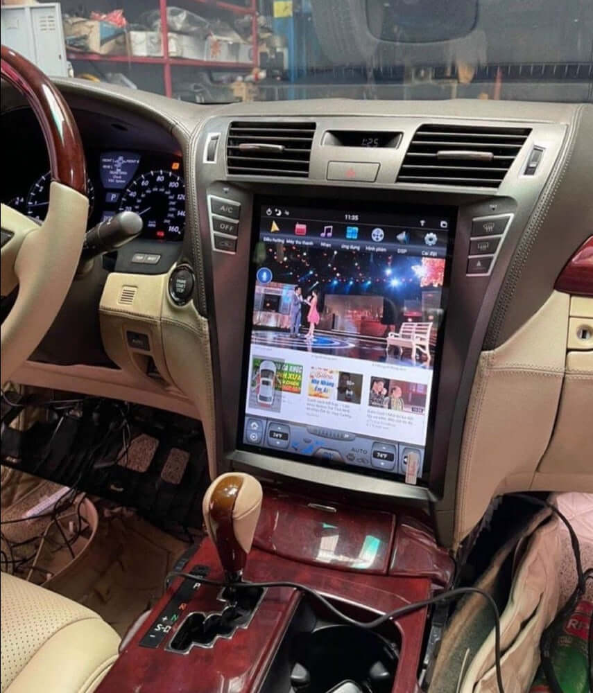 Custom Lexus Screen Lexus Tesla Screens – Merge Screens