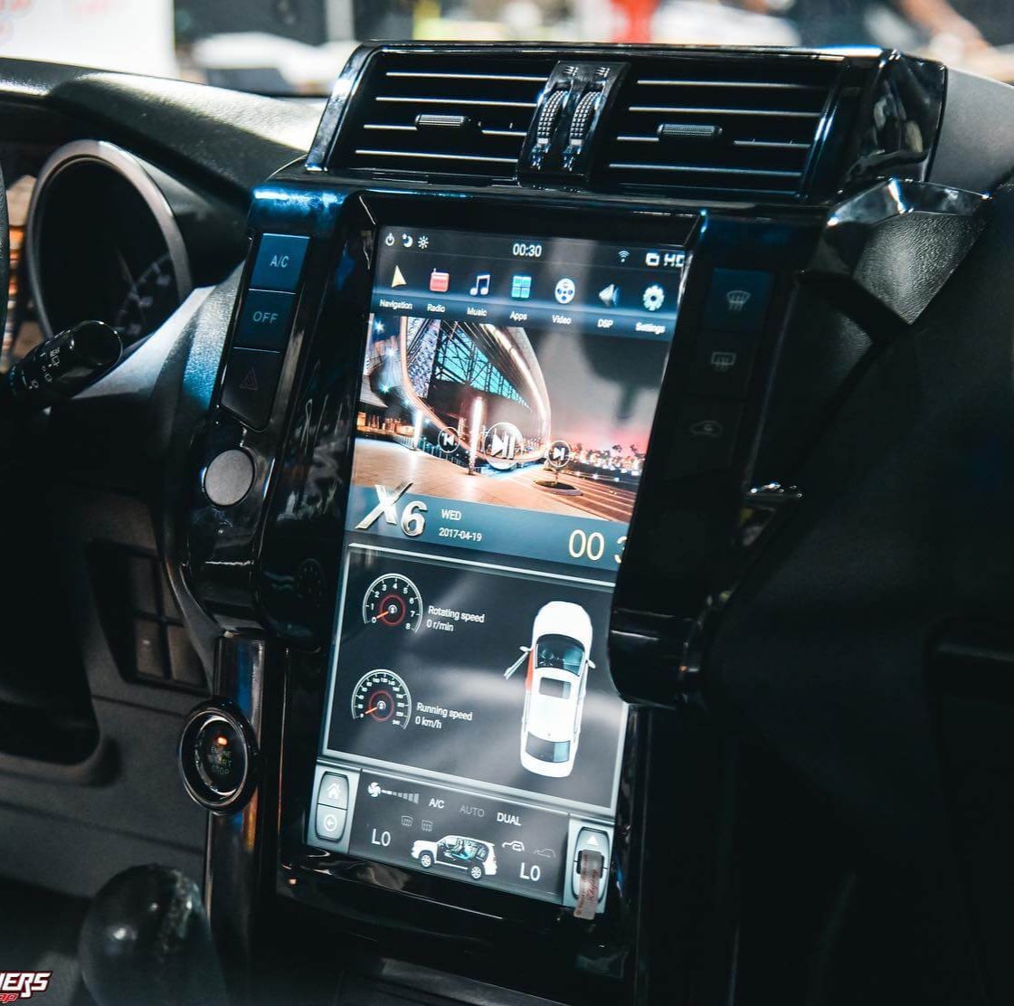 Toyota Prado | Tesla-style Carplay Screen